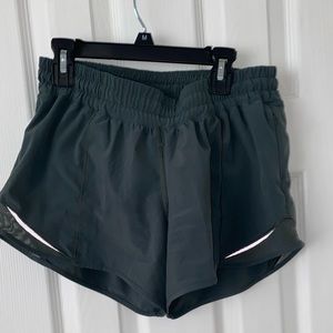 COPY - lululemon “hotty hot” shorts